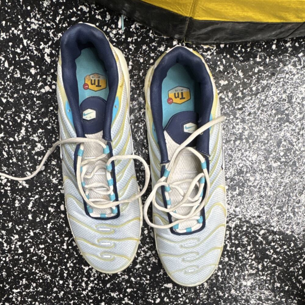 Nike Air Max Plus Psychic Blue CZ1651-400 Men's Sneakers White Yellow Blue - Picture 3 of 6